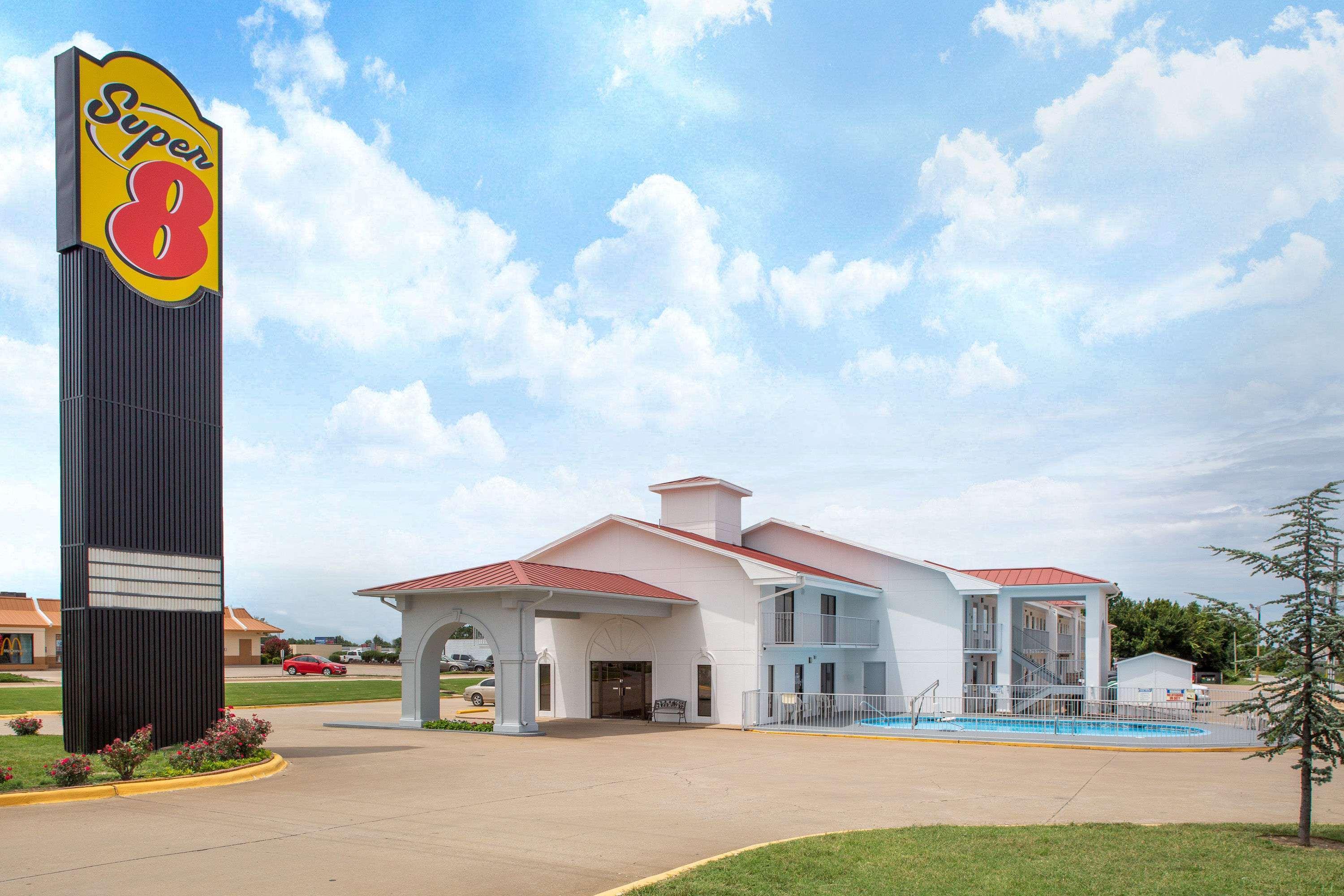 Super 8 By Wyndham Springdale Ar Motel Exterior foto
